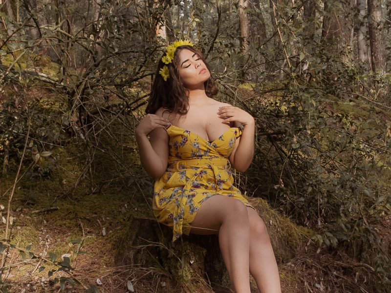 Melody Cosmic eye contact