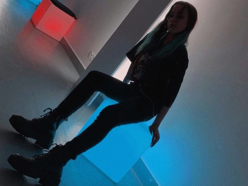 Zlata Benovski beard