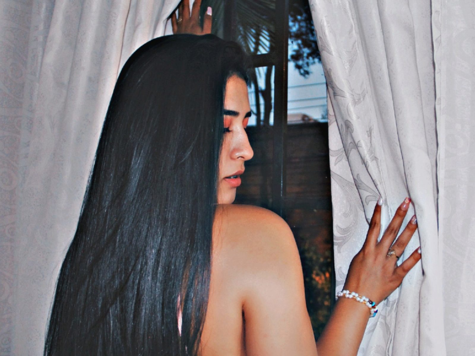 Jenifer Stonnes low quality