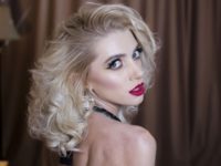 Natasha Bluee