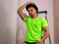 Live Feature Show with Julian Bradly!