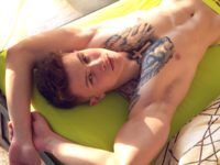 Oil Flexing Show