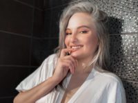 Sandy White