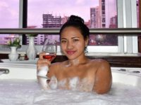 Live Feature Show with Pamela Evelyn