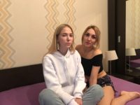 SOPHIA_AND_HEIDA