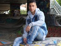 Live Feature Show with Lex Washington