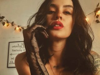 Louissa Bennett Louissa Bennett
